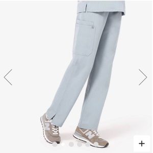 FIGS scrubs Dusty Blue Kade in S petite NWT